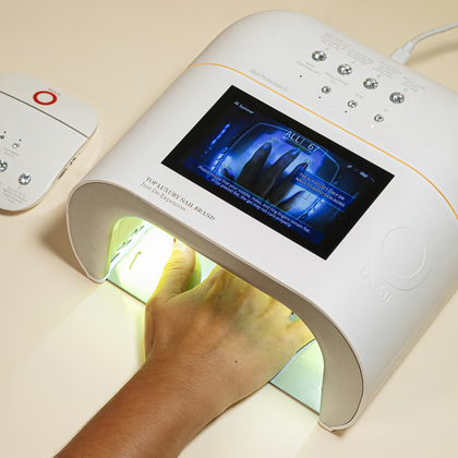 Лампа для маникюра с искусственным интеллектом O NAIL AI lamp белая, фото 3