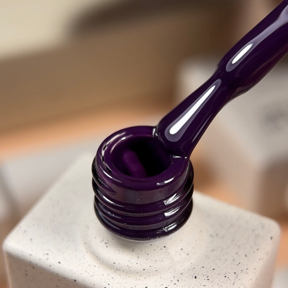 гель лак NAILSOFTHEDAY №356 Amethyst  — темно-фіолетовий, 10 мл, фото 4